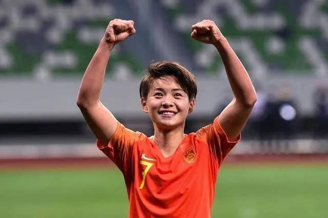 独家 策划 一周星闻榜 1法鲨归来！